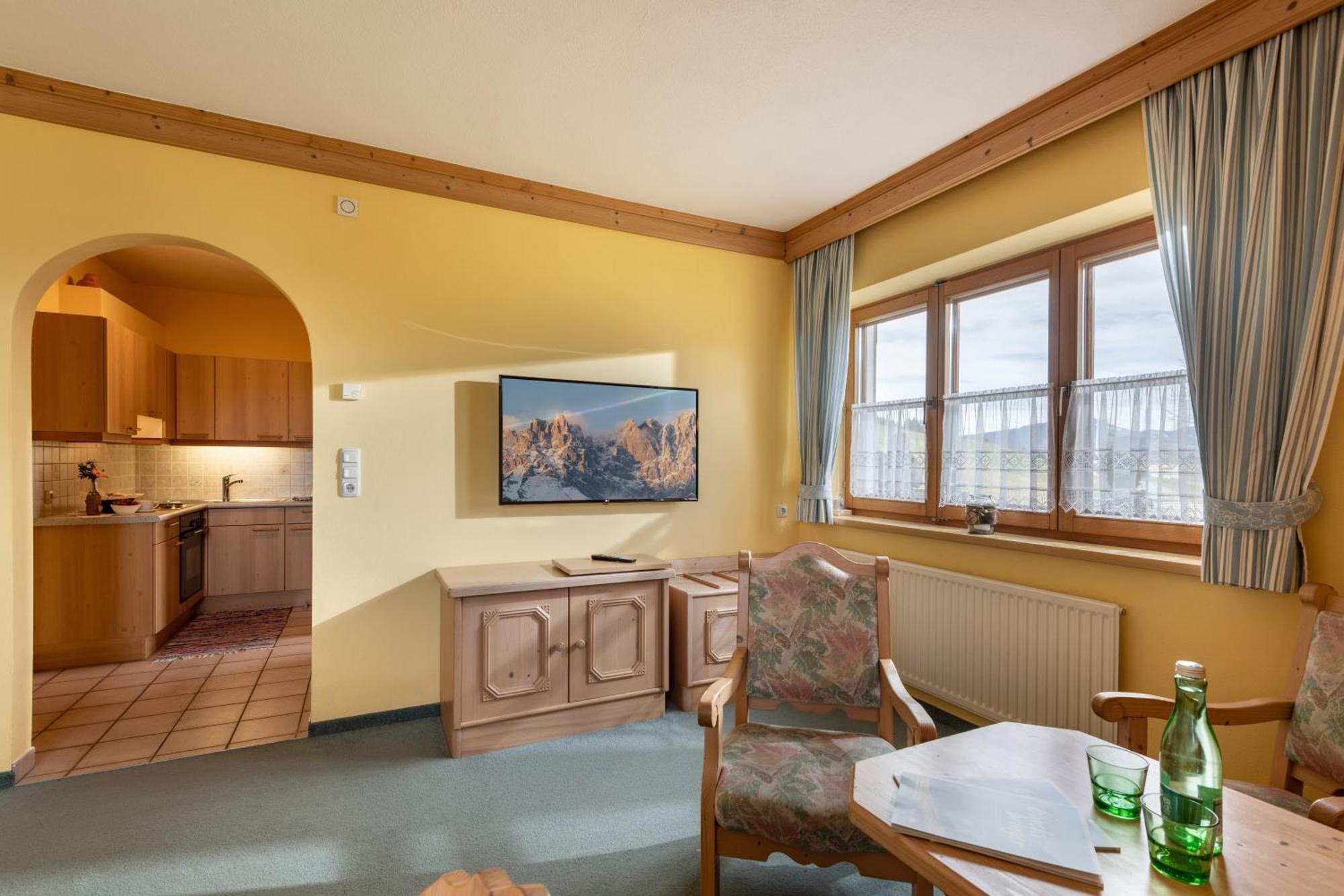 Hochfeldalm Hotel Sankt Johann in Tirol Exterior photo